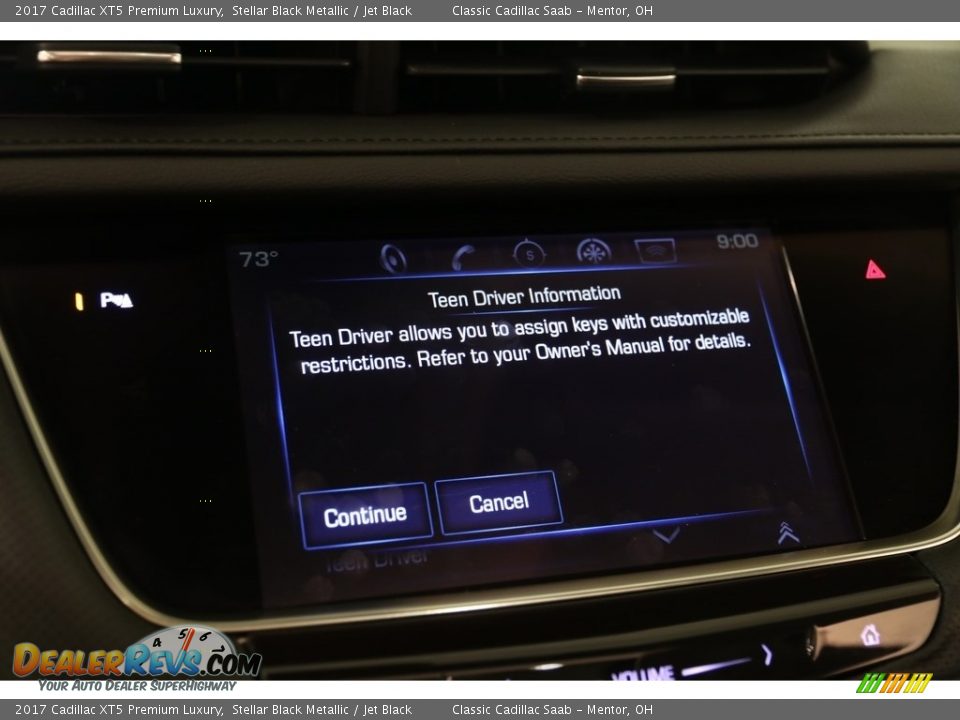 2017 Cadillac XT5 Premium Luxury Stellar Black Metallic / Jet Black Photo #14