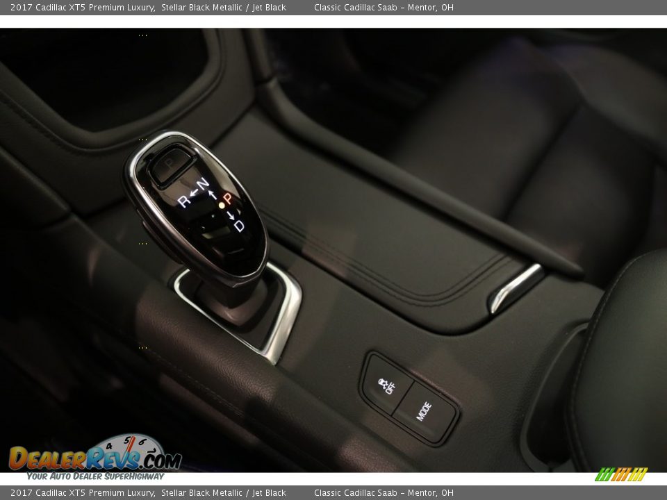 2017 Cadillac XT5 Premium Luxury Stellar Black Metallic / Jet Black Photo #16