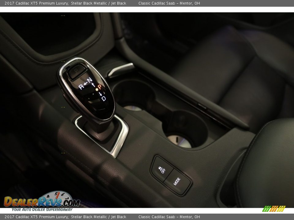 2017 Cadillac XT5 Premium Luxury Stellar Black Metallic / Jet Black Photo #17
