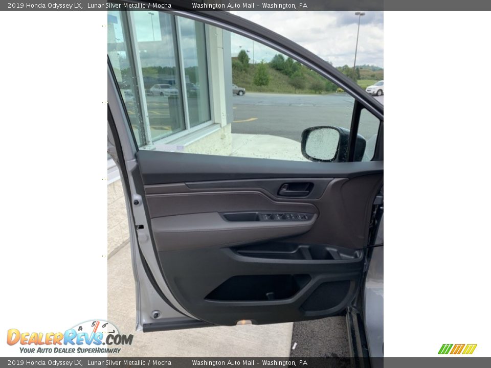 2019 Honda Odyssey LX Lunar Silver Metallic / Mocha Photo #10