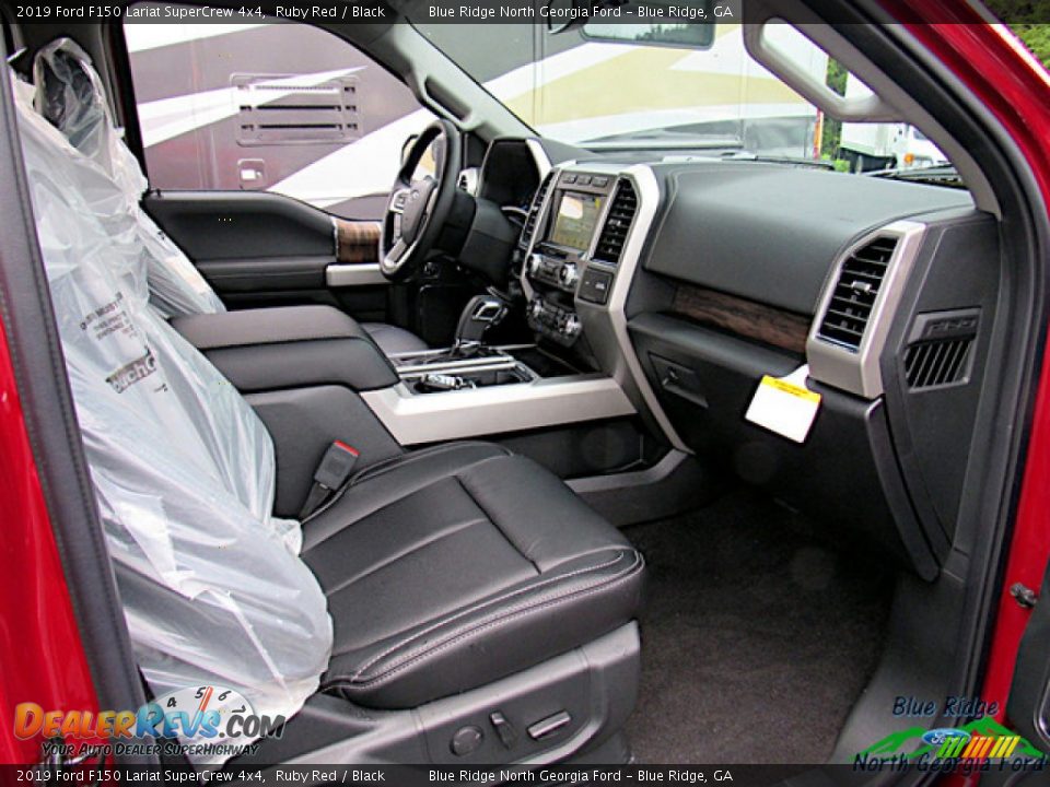 2019 Ford F150 Lariat SuperCrew 4x4 Ruby Red / Black Photo #32