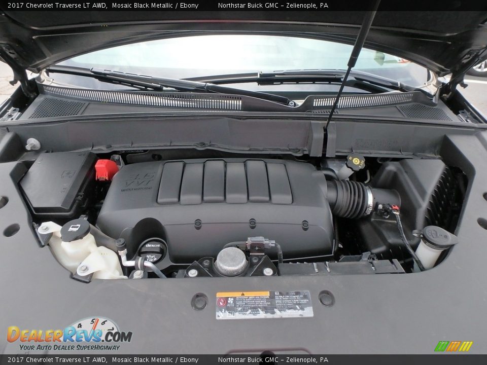 2017 Chevrolet Traverse LT AWD Mosaic Black Metallic / Ebony Photo #2