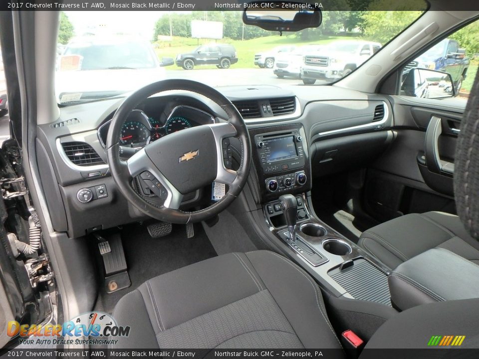 2017 Chevrolet Traverse LT AWD Mosaic Black Metallic / Ebony Photo #18