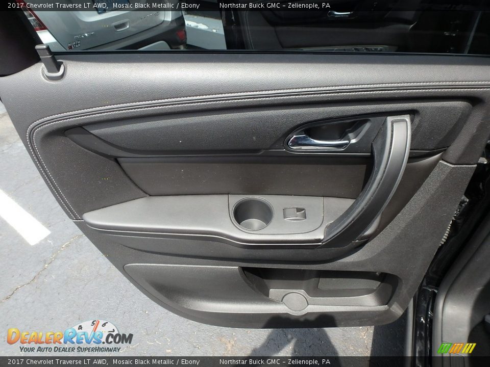 2017 Chevrolet Traverse LT AWD Mosaic Black Metallic / Ebony Photo #20