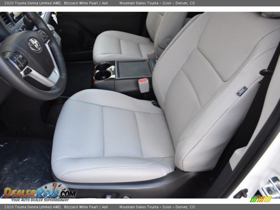 2020 Toyota Sienna Limited AWD Blizzard White Pearl / Ash Photo #6