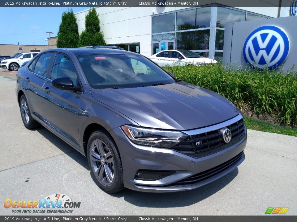 2019 Volkswagen Jetta R-Line Platinum Gray Metallic / Storm Gray Photo #1