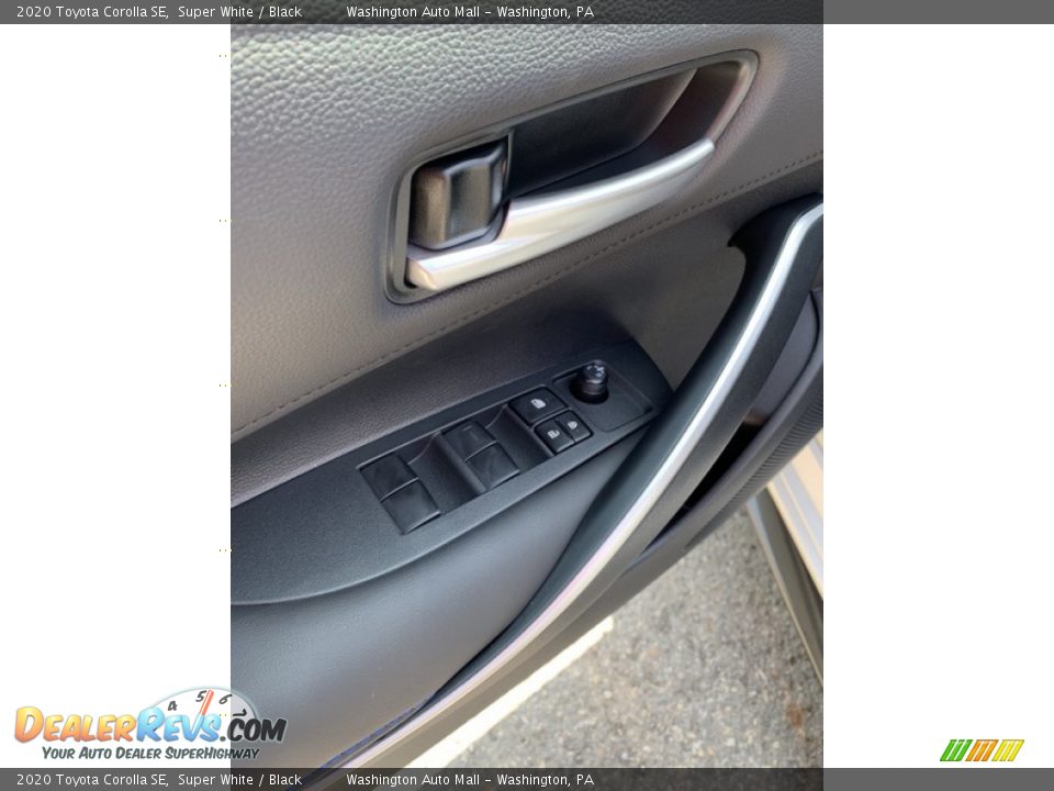2020 Toyota Corolla SE Super White / Black Photo #10
