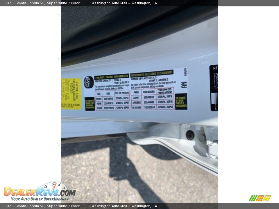 2020 Toyota Corolla SE Super White / Black Photo #14