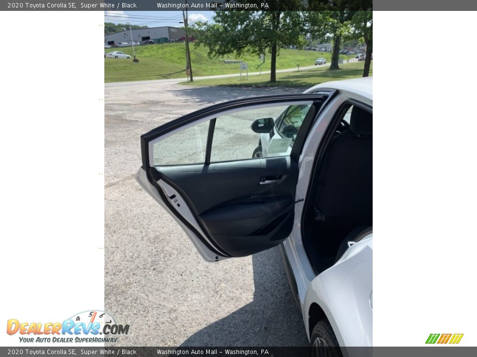 2020 Toyota Corolla SE Super White / Black Photo #16