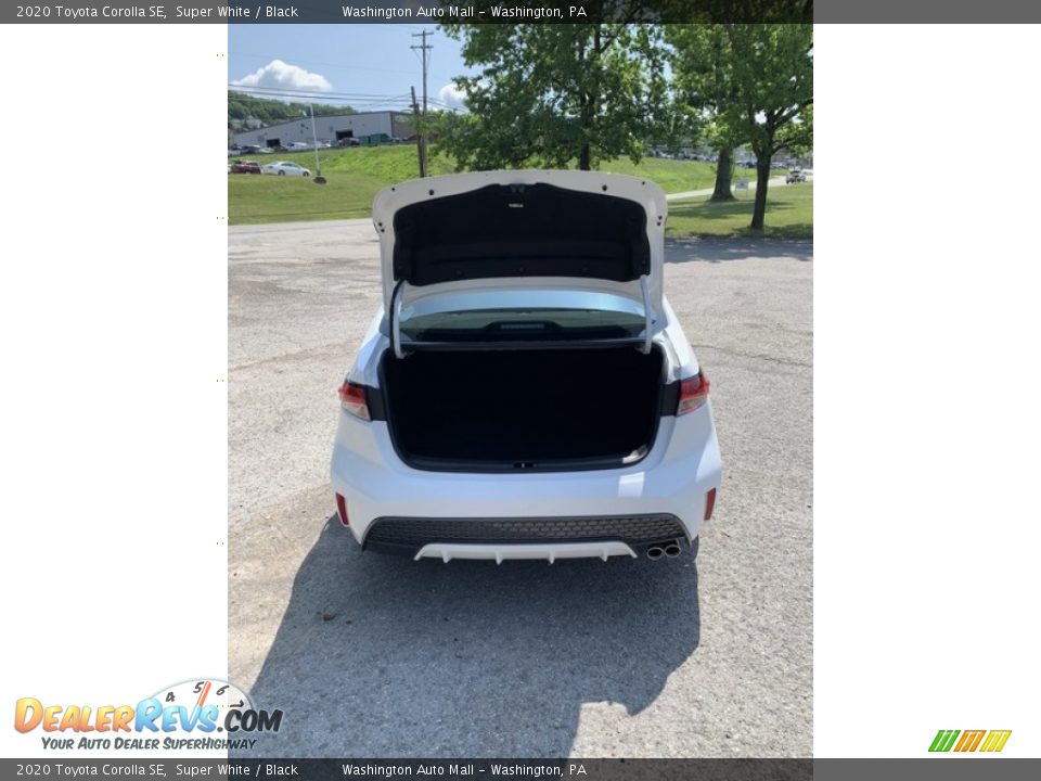 2020 Toyota Corolla SE Super White / Black Photo #21