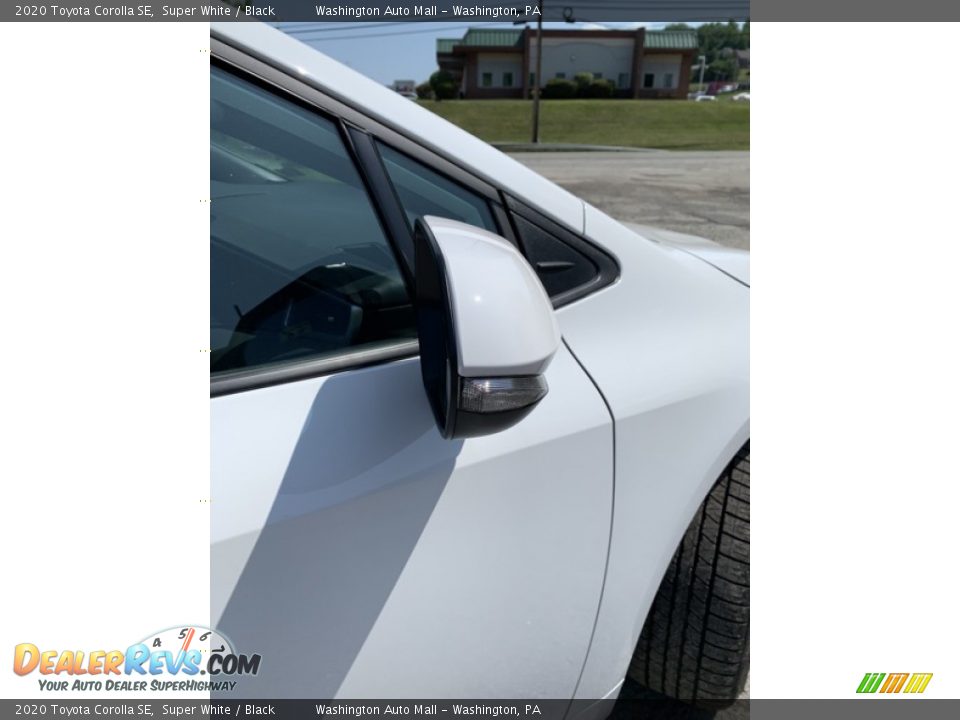 2020 Toyota Corolla SE Super White / Black Photo #34