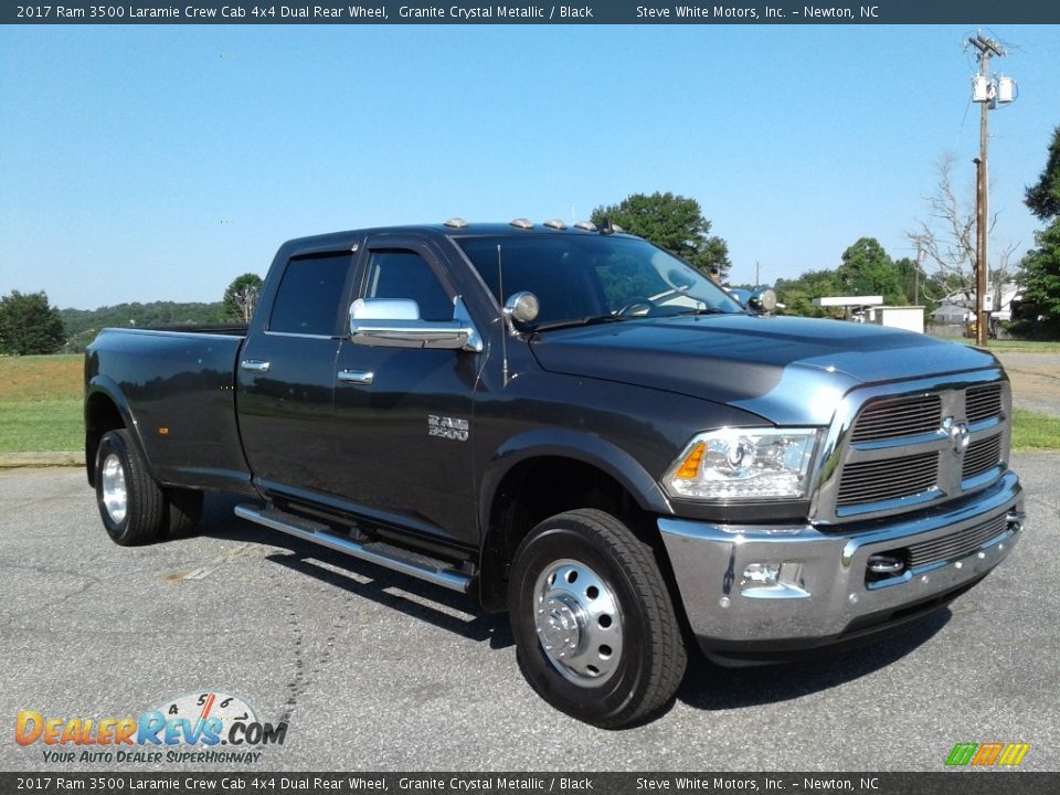 2017 Ram 3500 Laramie Crew Cab 4x4 Dual Rear Wheel Granite Crystal Metallic / Black Photo #4