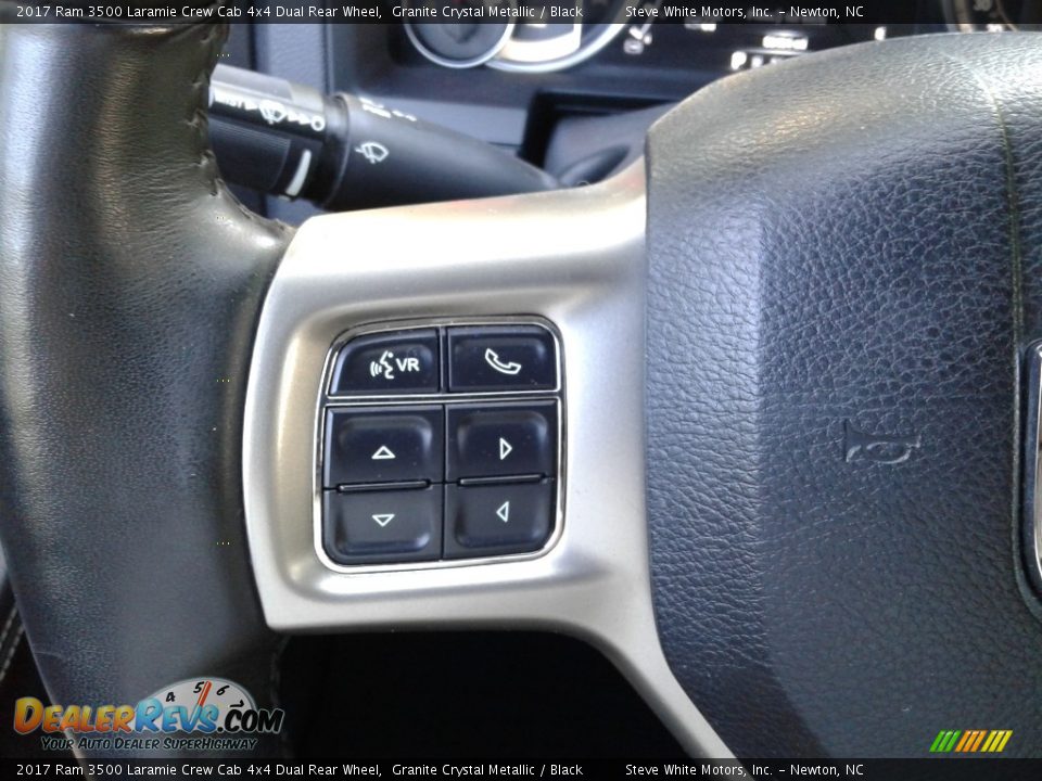 2017 Ram 3500 Laramie Crew Cab 4x4 Dual Rear Wheel Granite Crystal Metallic / Black Photo #17