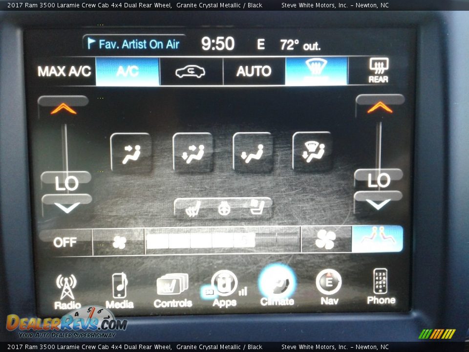 2017 Ram 3500 Laramie Crew Cab 4x4 Dual Rear Wheel Granite Crystal Metallic / Black Photo #25