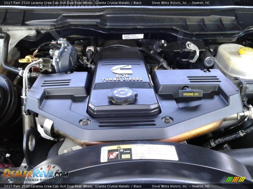 2017 Ram 3500 Laramie Crew Cab 4x4 Dual Rear Wheel Granite Crystal Metallic / Black Photo #36