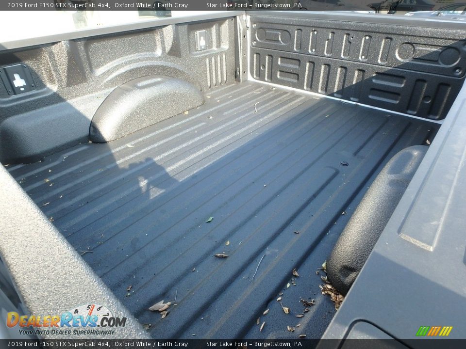 2019 Ford F150 STX SuperCab 4x4 Oxford White / Earth Gray Photo #9