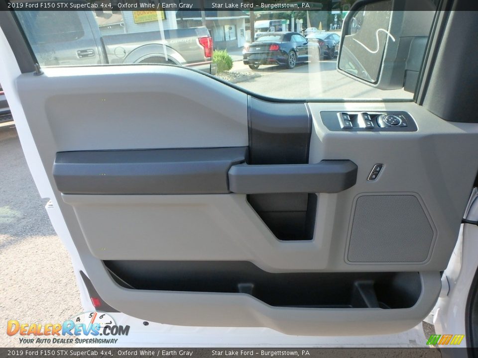 2019 Ford F150 STX SuperCab 4x4 Oxford White / Earth Gray Photo #14