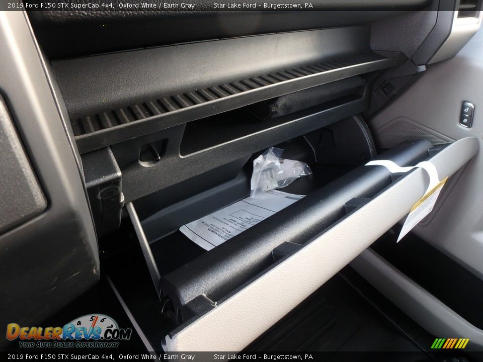2019 Ford F150 STX SuperCab 4x4 Oxford White / Earth Gray Photo #20