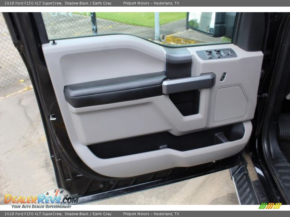 2018 Ford F150 XLT SuperCrew Shadow Black / Earth Gray Photo #10