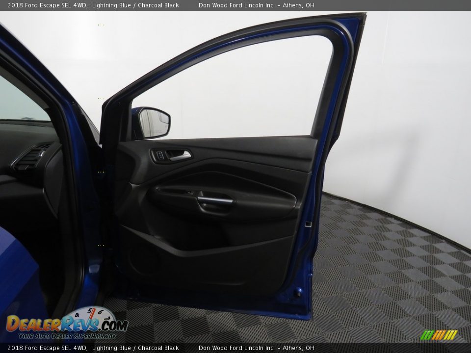2018 Ford Escape SEL 4WD Lightning Blue / Charcoal Black Photo #26