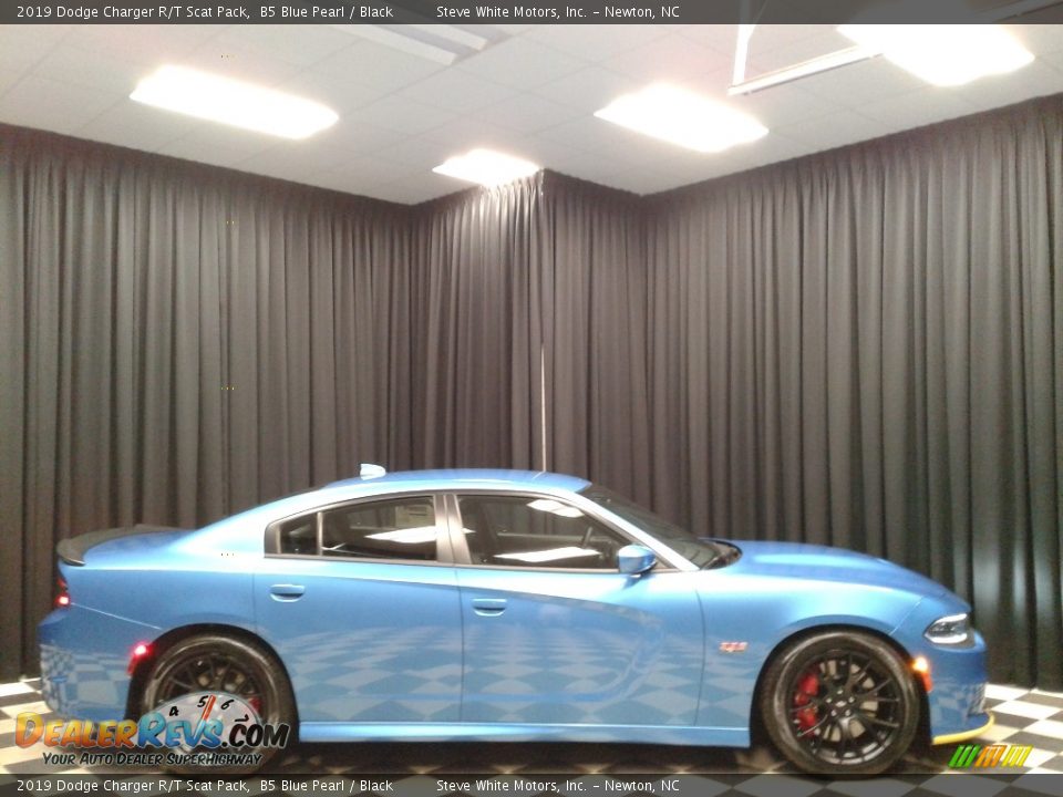 2019 Dodge Charger R/T Scat Pack B5 Blue Pearl / Black Photo #5