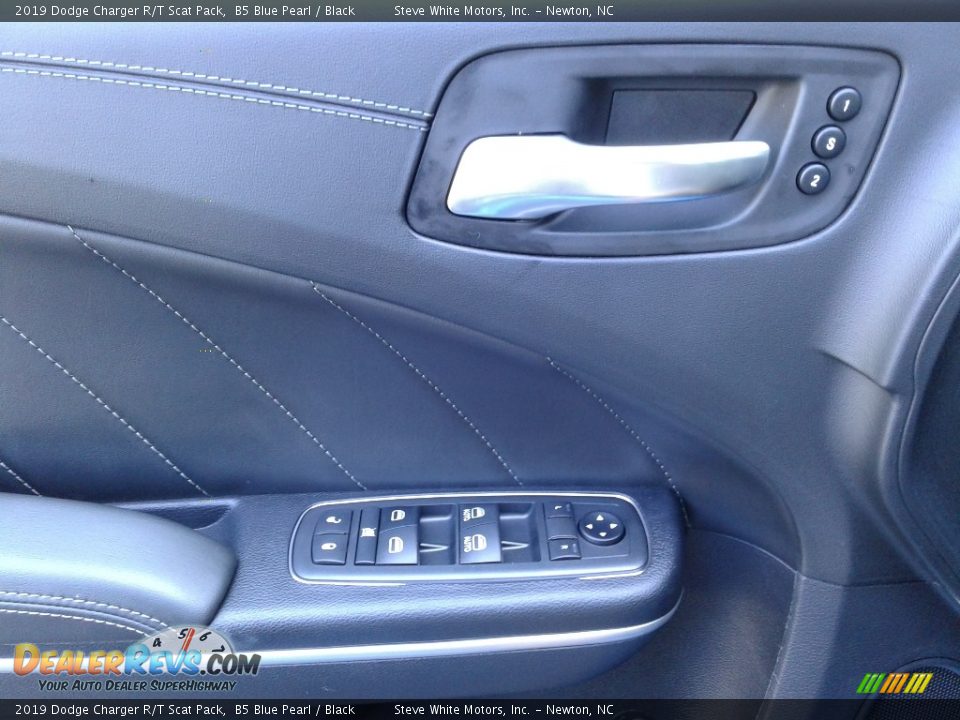 2019 Dodge Charger R/T Scat Pack B5 Blue Pearl / Black Photo #9