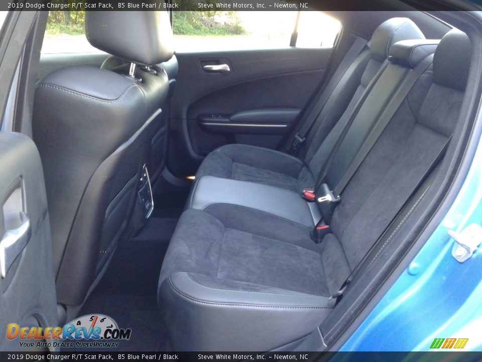 2019 Dodge Charger R/T Scat Pack B5 Blue Pearl / Black Photo #11