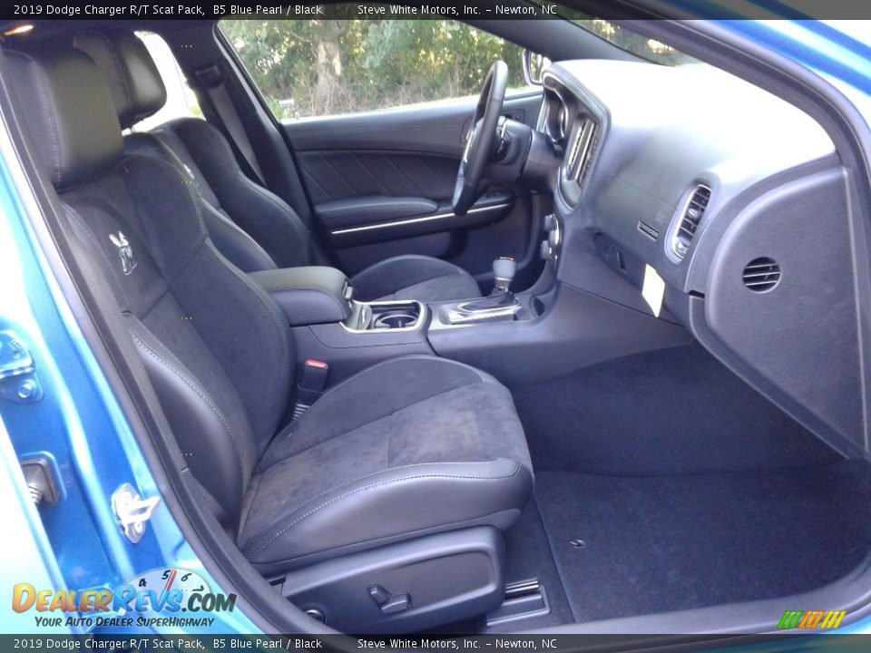 2019 Dodge Charger R/T Scat Pack B5 Blue Pearl / Black Photo #15