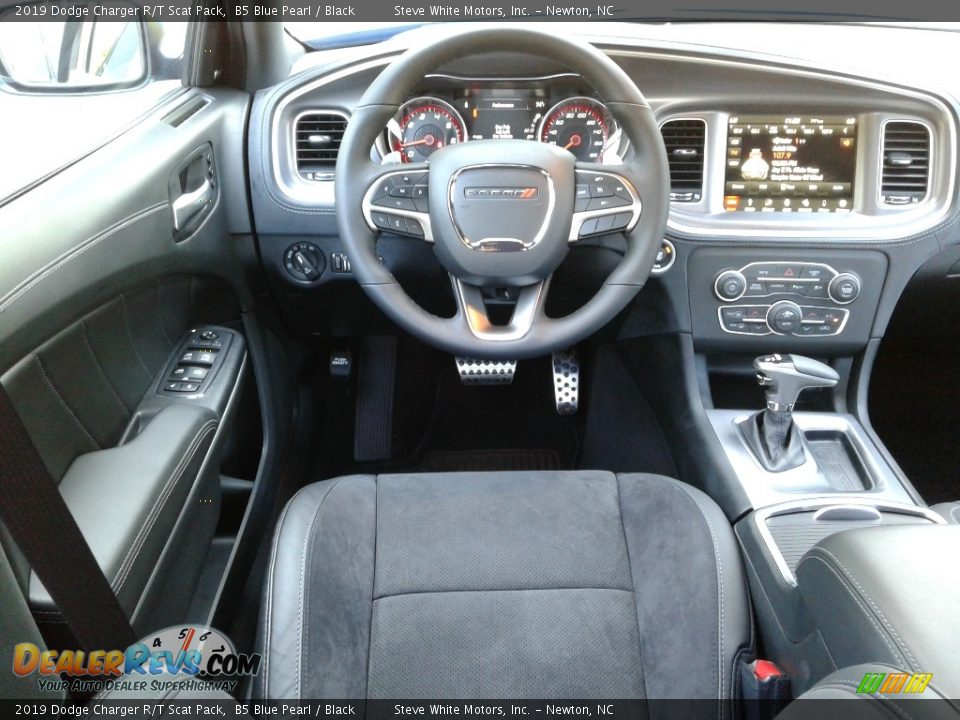 2019 Dodge Charger R/T Scat Pack B5 Blue Pearl / Black Photo #33