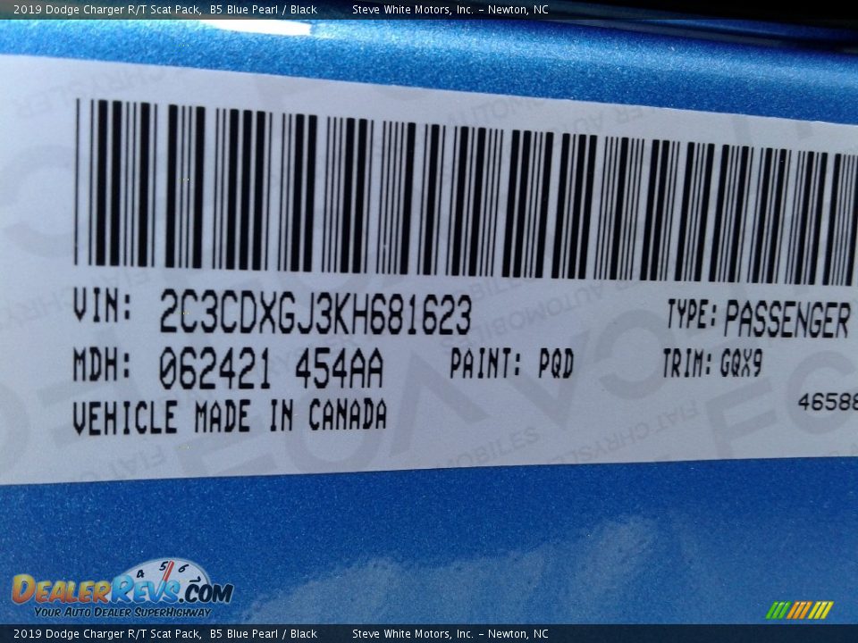 2019 Dodge Charger R/T Scat Pack B5 Blue Pearl / Black Photo #36
