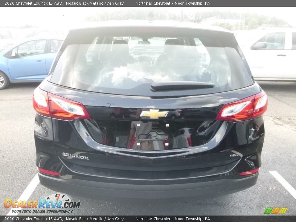 2020 Chevrolet Equinox LS AWD Mosaic Black Metallic / Ash Gray Photo #4