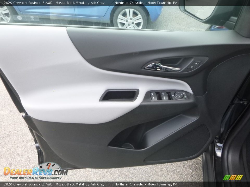 2020 Chevrolet Equinox LS AWD Mosaic Black Metallic / Ash Gray Photo #15