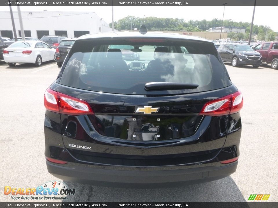 2020 Chevrolet Equinox LS Mosaic Black Metallic / Ash Gray Photo #4
