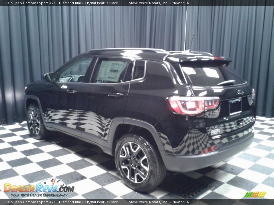 2019 Jeep Compass Sport 4x4 Diamond Black Crystal Pearl / Black Photo #8