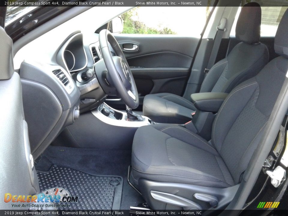 2019 Jeep Compass Sport 4x4 Diamond Black Crystal Pearl / Black Photo #10
