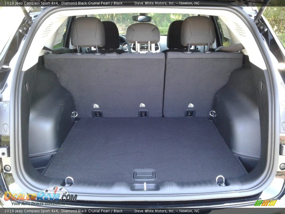2019 Jeep Compass Sport 4x4 Diamond Black Crystal Pearl / Black Photo #12