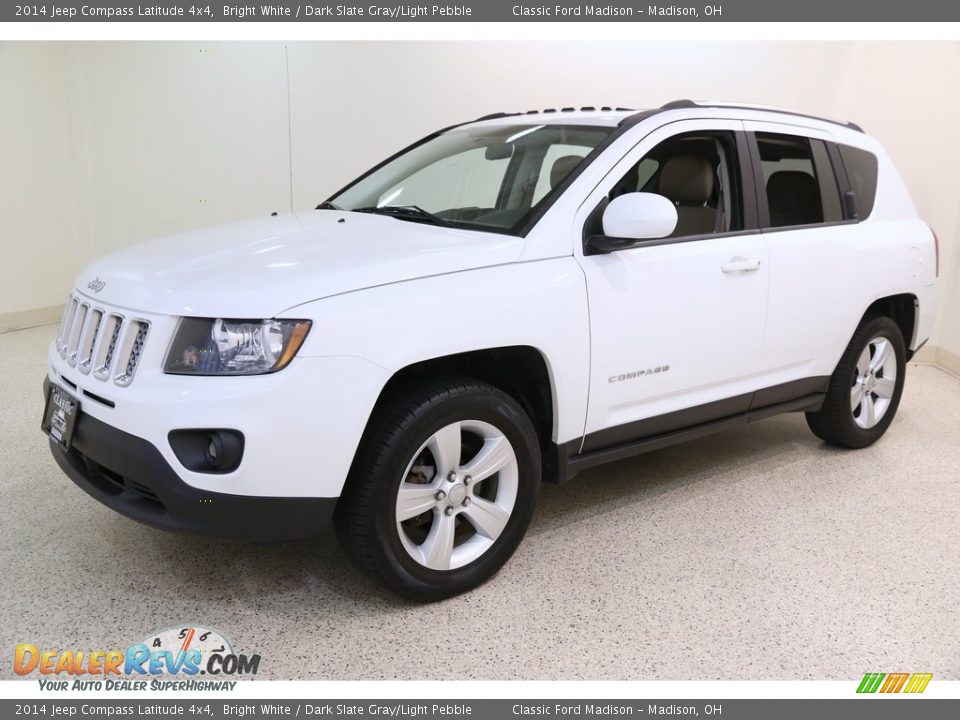 2014 Jeep Compass Latitude 4x4 Bright White / Dark Slate Gray/Light Pebble Photo #3