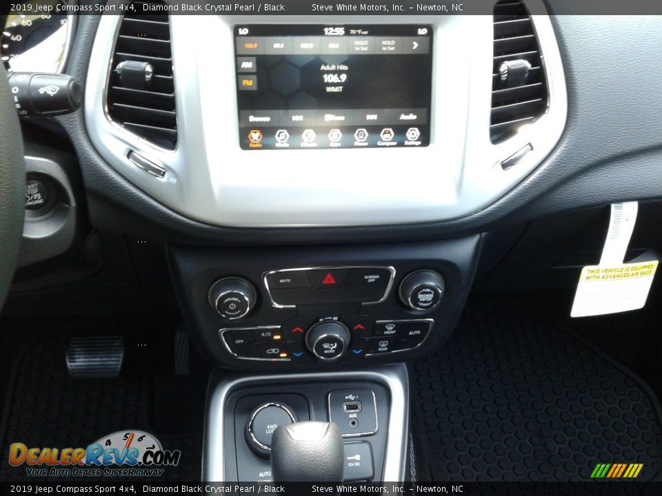2019 Jeep Compass Sport 4x4 Diamond Black Crystal Pearl / Black Photo #20