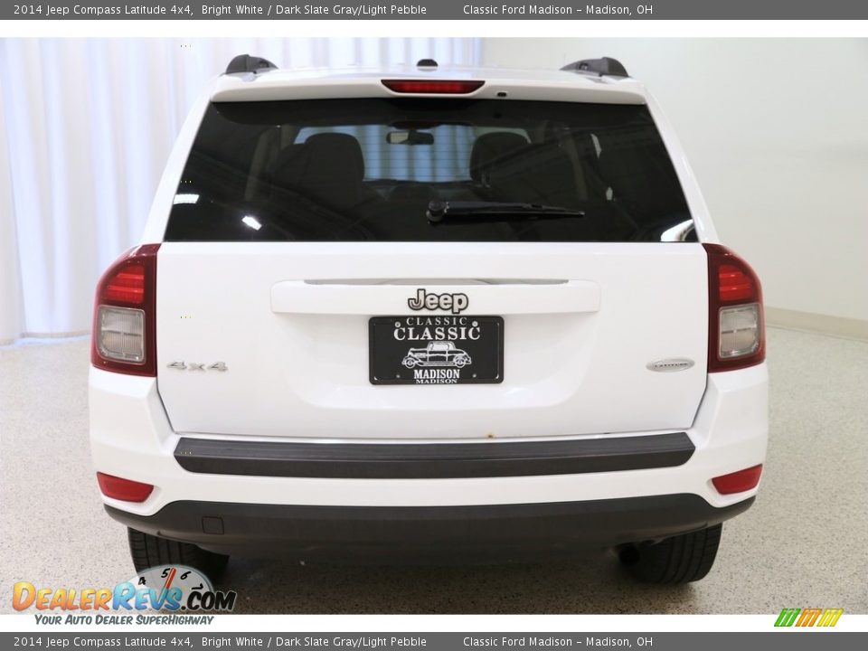 2014 Jeep Compass Latitude 4x4 Bright White / Dark Slate Gray/Light Pebble Photo #14