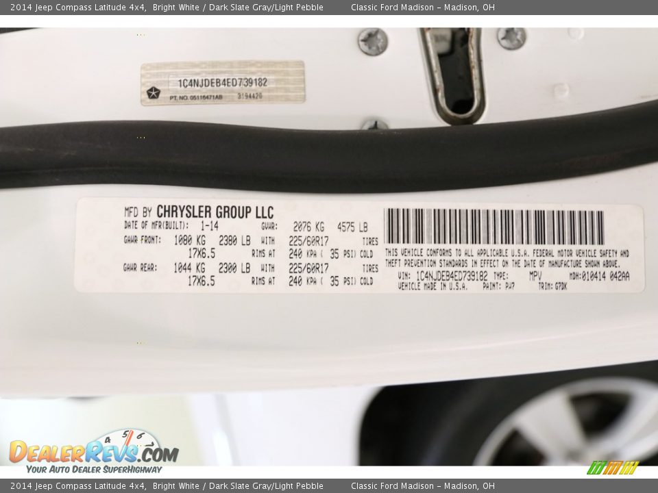 2014 Jeep Compass Latitude 4x4 Bright White / Dark Slate Gray/Light Pebble Photo #16