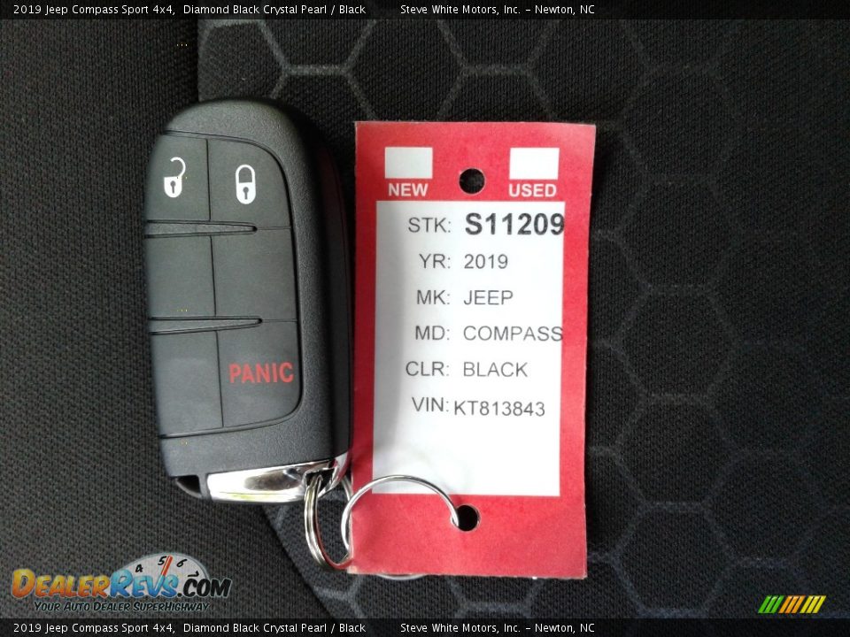 2019 Jeep Compass Sport 4x4 Diamond Black Crystal Pearl / Black Photo #30