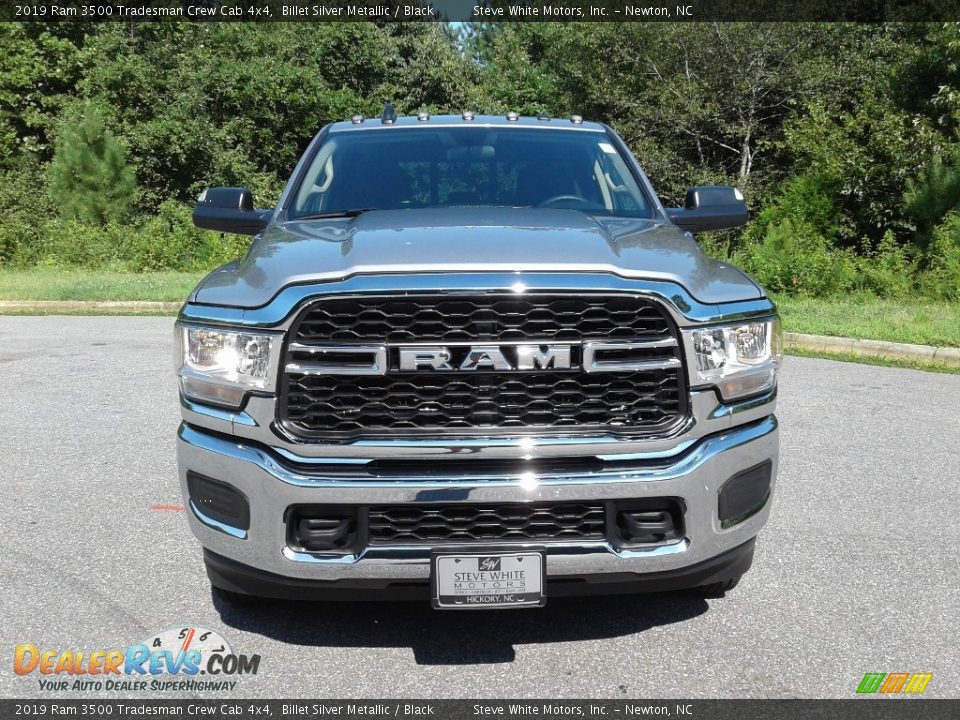 2019 Ram 3500 Tradesman Crew Cab 4x4 Billet Silver Metallic / Black Photo #3