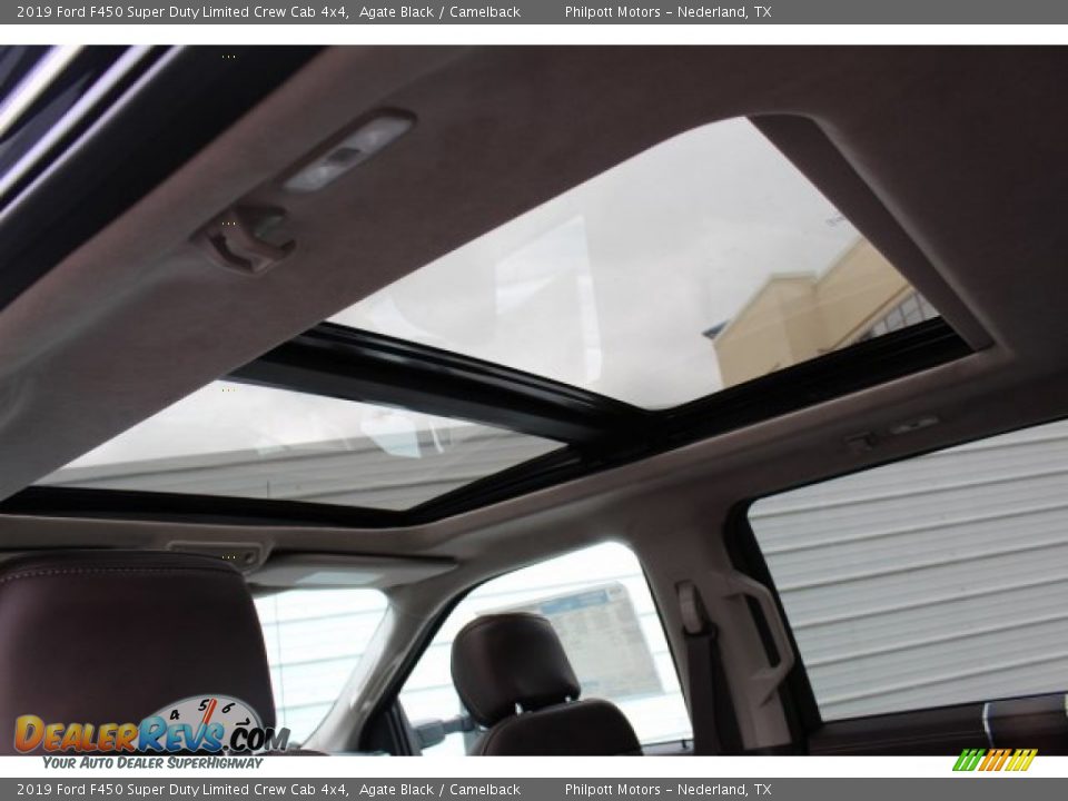 Sunroof of 2019 Ford F450 Super Duty Limited Crew Cab 4x4 Photo #24