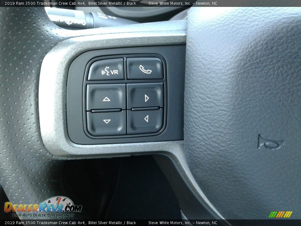 2019 Ram 3500 Tradesman Crew Cab 4x4 Billet Silver Metallic / Black Photo #15