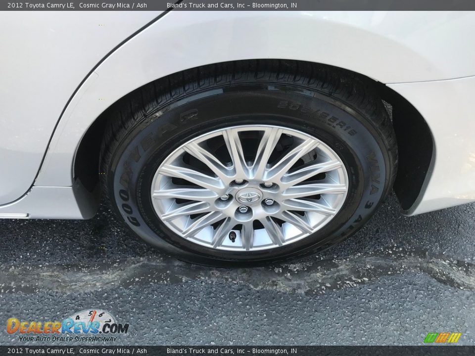 2012 Toyota Camry LE Cosmic Gray Mica / Ash Photo #26