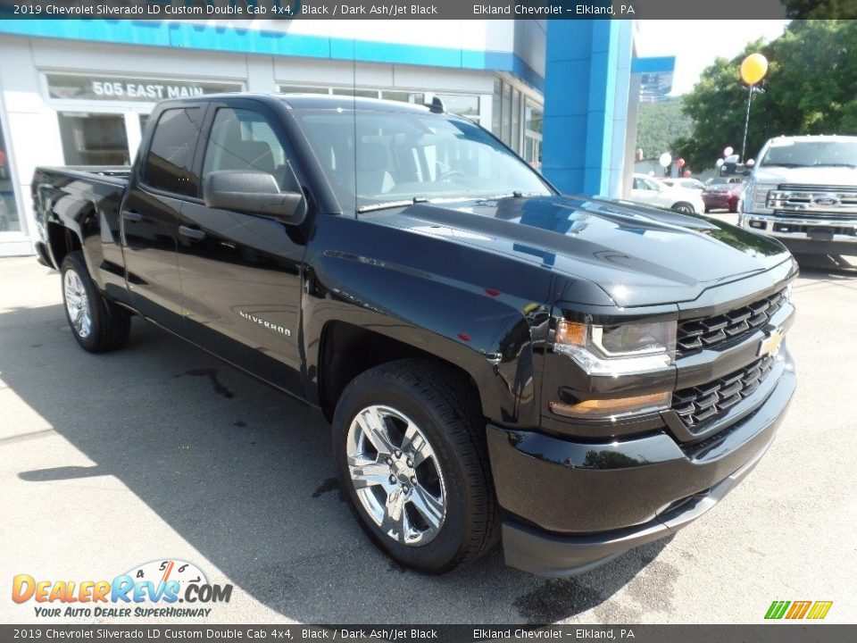 2019 Chevrolet Silverado LD Custom Double Cab 4x4 Black / Dark Ash/Jet Black Photo #1