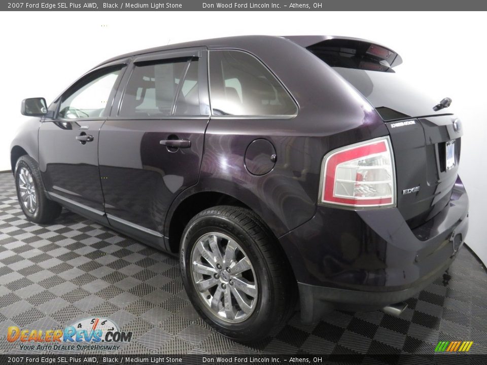 2007 Ford Edge SEL Plus AWD Black / Medium Light Stone Photo #10