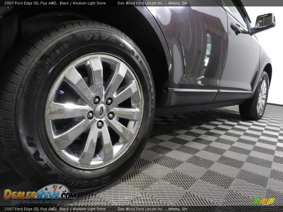 2007 Ford Edge SEL Plus AWD Black / Medium Light Stone Photo #16