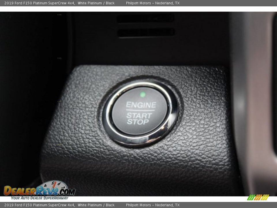 2019 Ford F150 Platinum SuperCrew 4x4 White Platinum / Black Photo #19