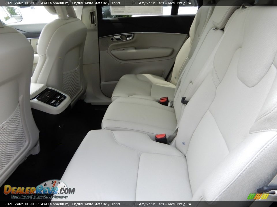 Rear Seat of 2020 Volvo XC90 T5 AWD Momentum Photo #8